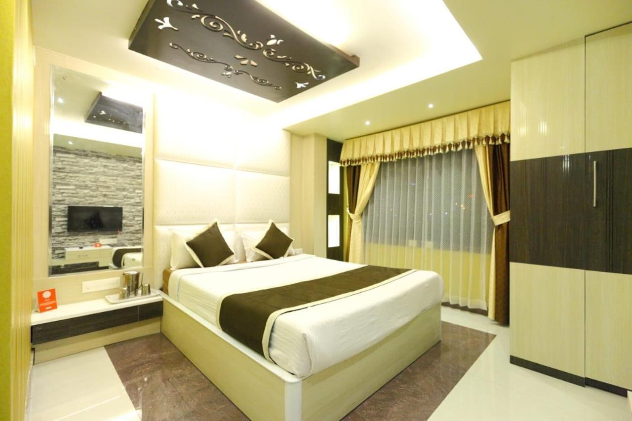 אוטי Hotel Maneck מראה חיצוני תמונה